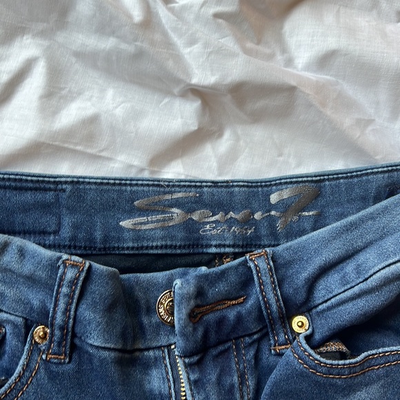 Seven 7 for all man kind skinny jeans soft and a lot of give - Picture 2 of 4